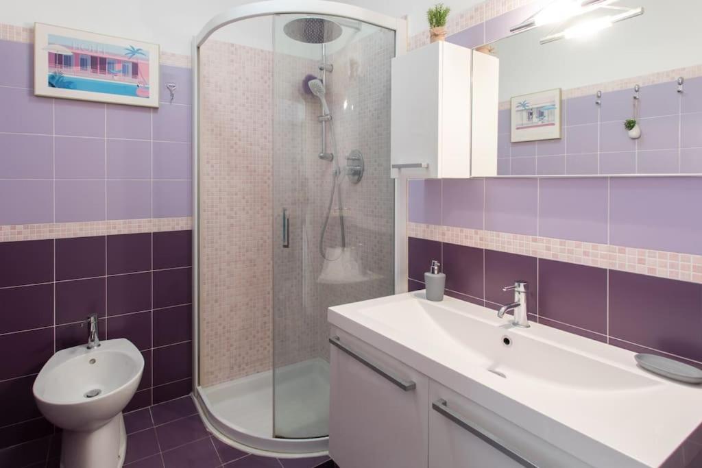 A10 - 1 Bdr Heart Of Juan Les Pins 5 Min Sea - Ac & Balconies * Antibes