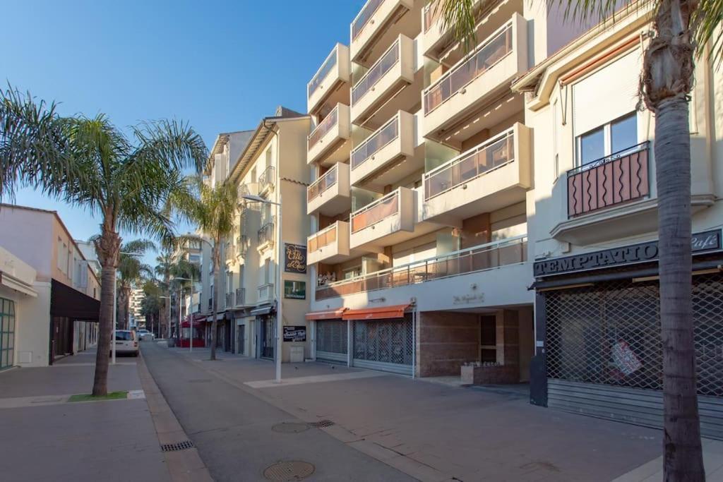 Appartement A10 - 1 Bdr Heart Of Juan Les Pins 5 Min Sea - Ac & Balconies *